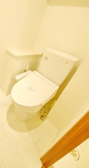 玄関　別部屋参照写真