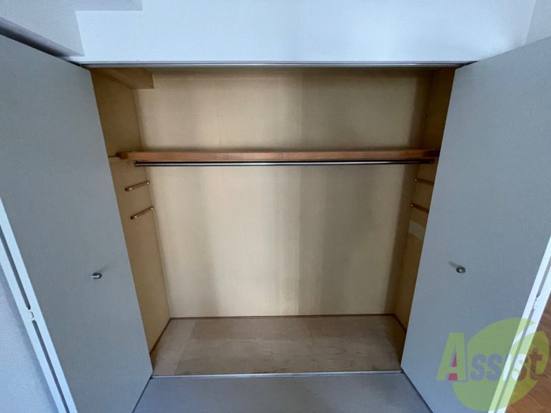 収納　奥行きもあり、荷物が多い方でも安心です。