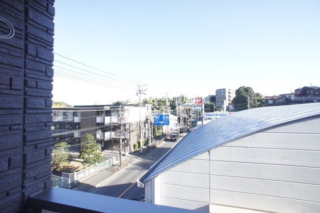 眺望　お部屋からの景色です！圧迫感がないので暮らしやすい♪