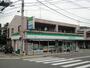 コンビニ　ファミリーマート西生田店（コンビニ）まで131m