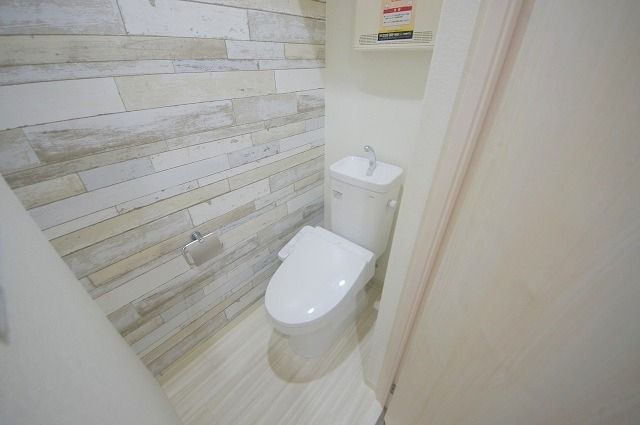 フジパレス都島御幸町V番館のトイレ写真