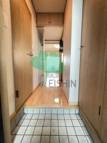 玄関　下駄箱もしっかりついてます！