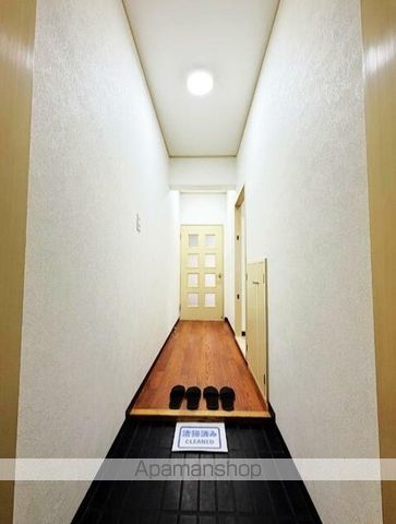 エスカイア池袋の玄関写真