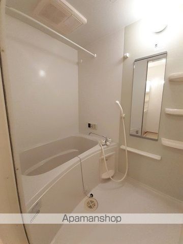 ＪＲ山陰本線 岩美駅 徒歩7分 2階建 築22年の風呂写真