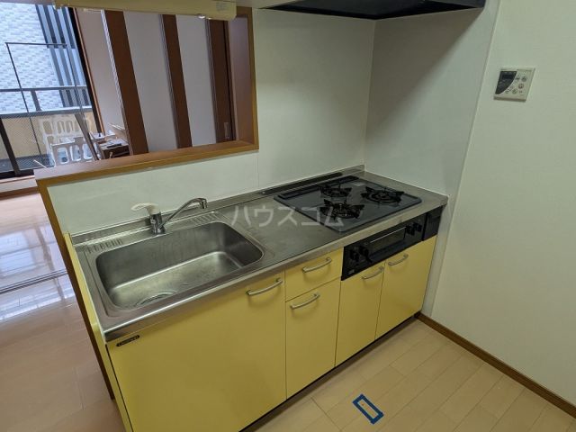 キッチン