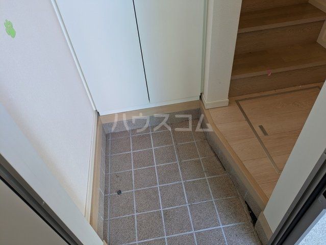 ガーデンシティー鷺沼の玄関写真