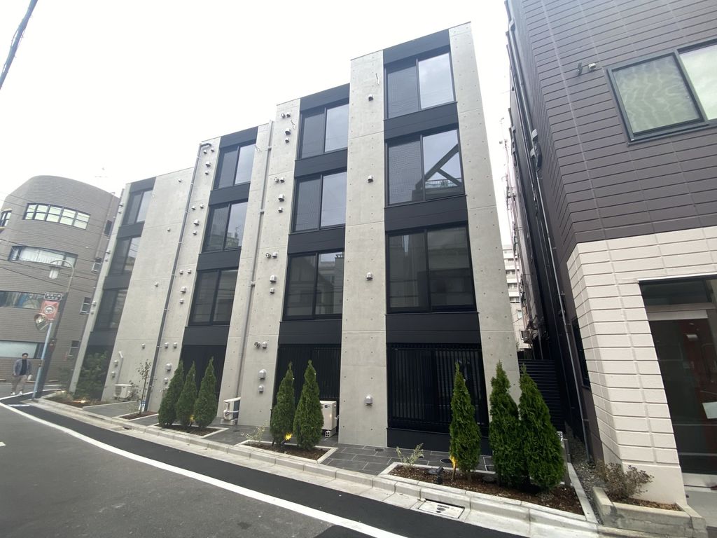 エントランス　外観