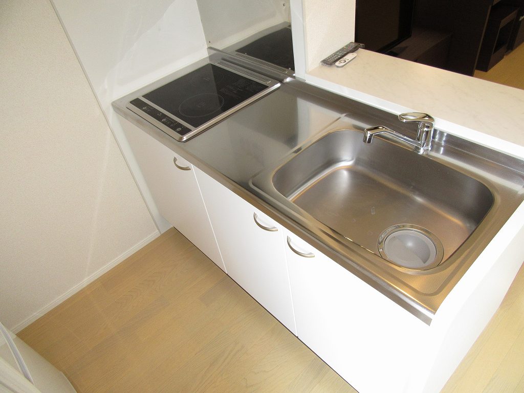 キッチン　カウンターキッチン（ＩＨコンロ、電気コンロ）※同タイプ