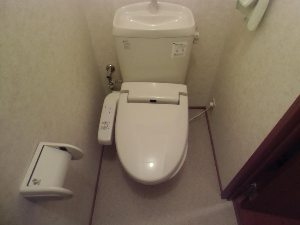 ルミエールA棟のトイレ写真
