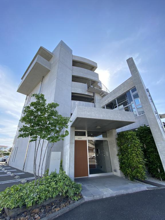 建物外観　北側エントランス