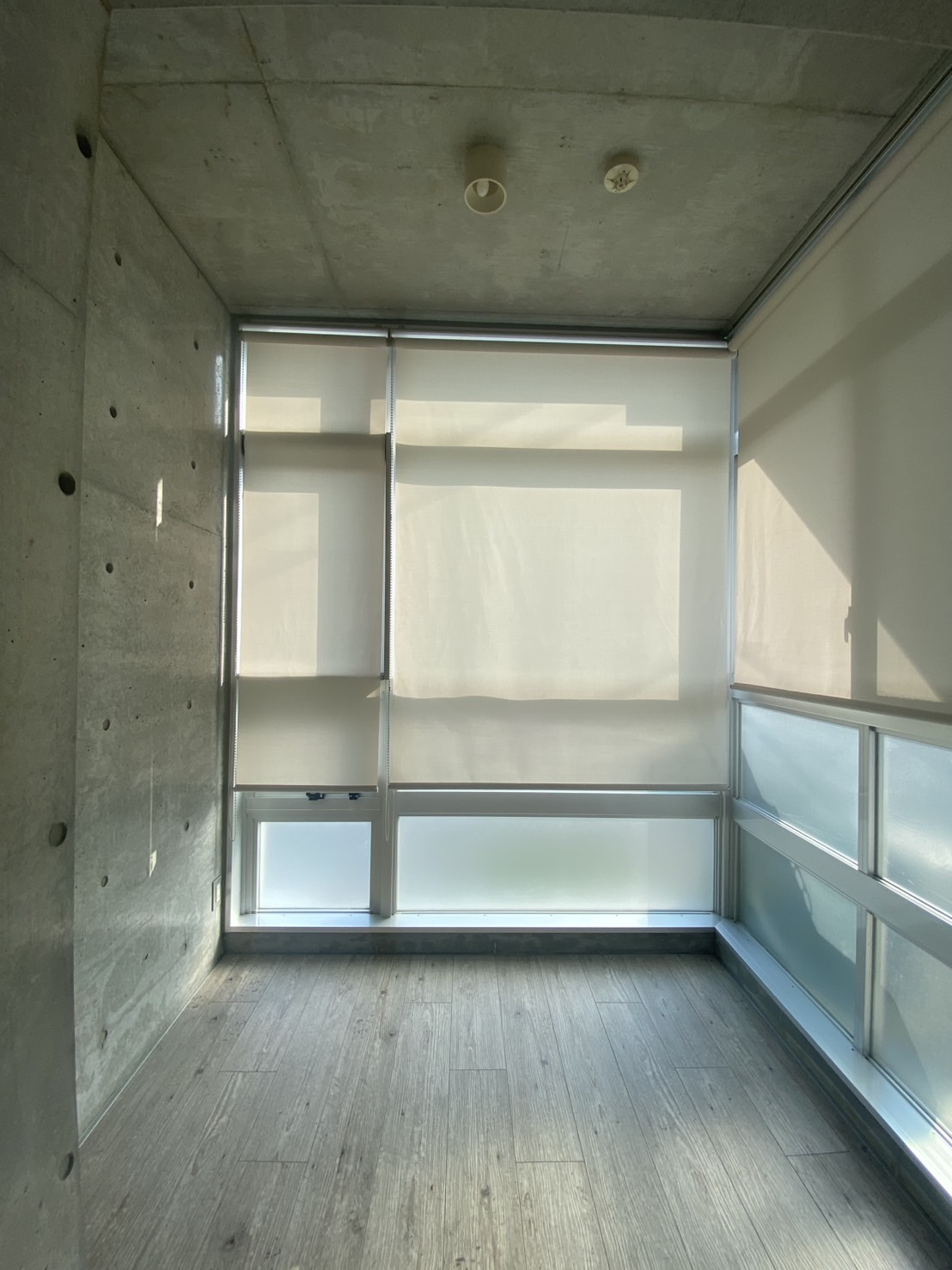 その他部屋・スペース　屋根付き駐車場