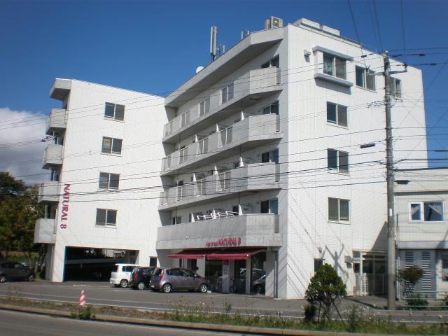 函館市日吉町のマンションの建物外観