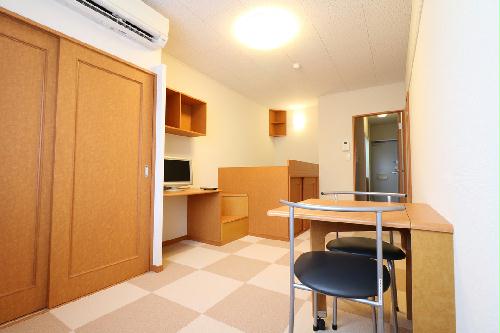 居室・リビング　当社人気のベッドタイプ！収納付ベッドがおススメ！！