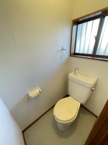 トイレ　コンパクトで使いやすいトイレです