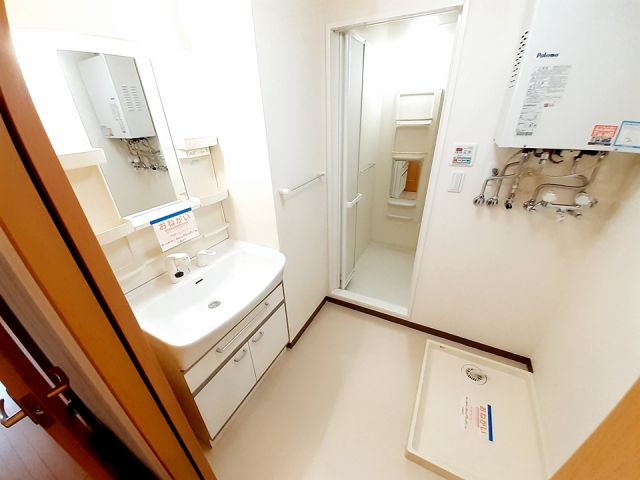 【函館市石川町のマンションの洗面設備】