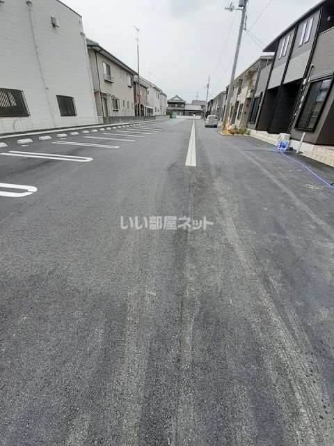 【クルールＡの駐車場】