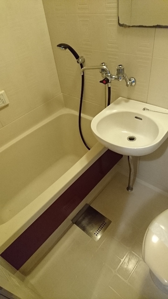 バス・シャワールーム