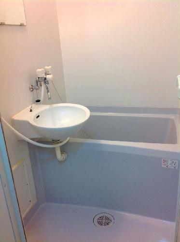 バス・シャワールーム　人気のバストイレ別です！