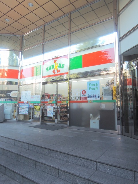 【渋谷区宇田川町のマンションのコンビニ】