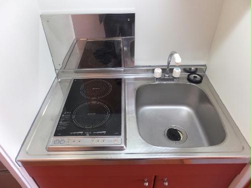 キッチン　２口電気コンロです