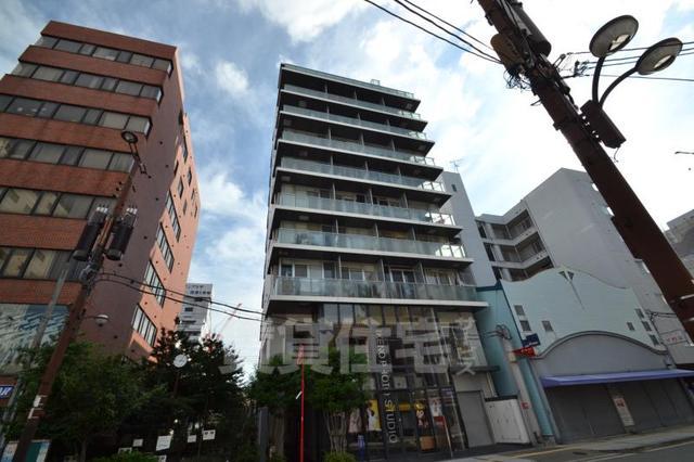 大阪市浪速区元町のマンションの建物外観