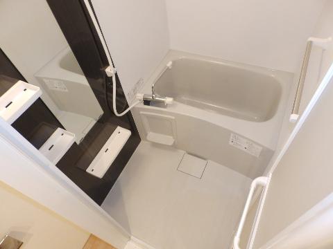 バス・シャワールーム　バス（イメージ）