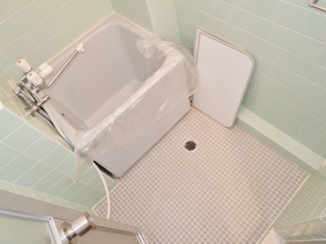 バス・シャワールーム