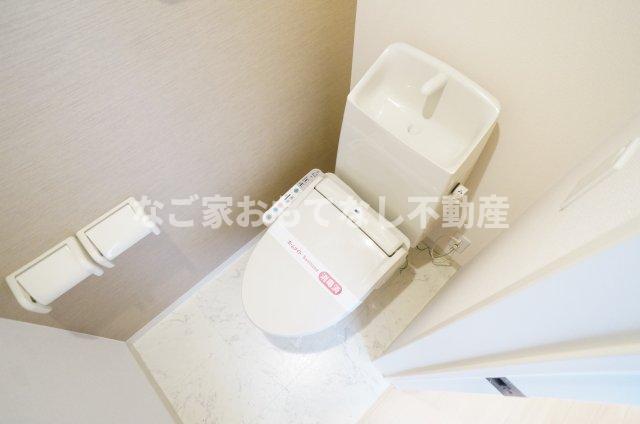 トイレ　プレザンスカメリア