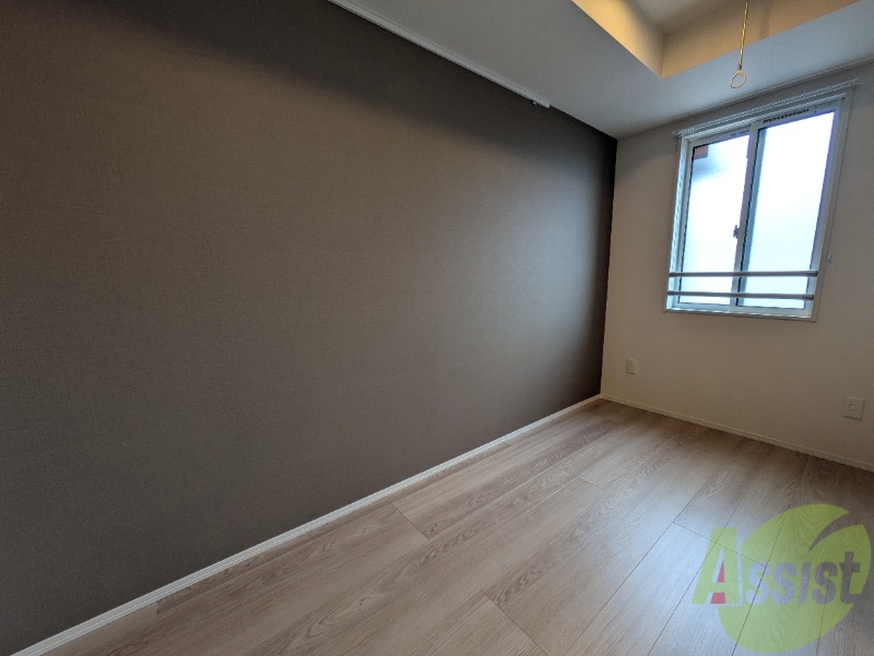 その他部屋・スペース　寝室には窓が付いているので換気しやすくていいですね。