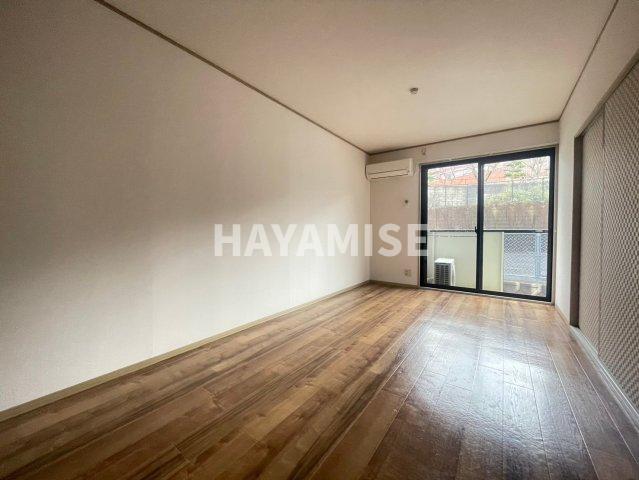 居室・リビング　※同物件反転タイプの写真でございます※現況を優先します※