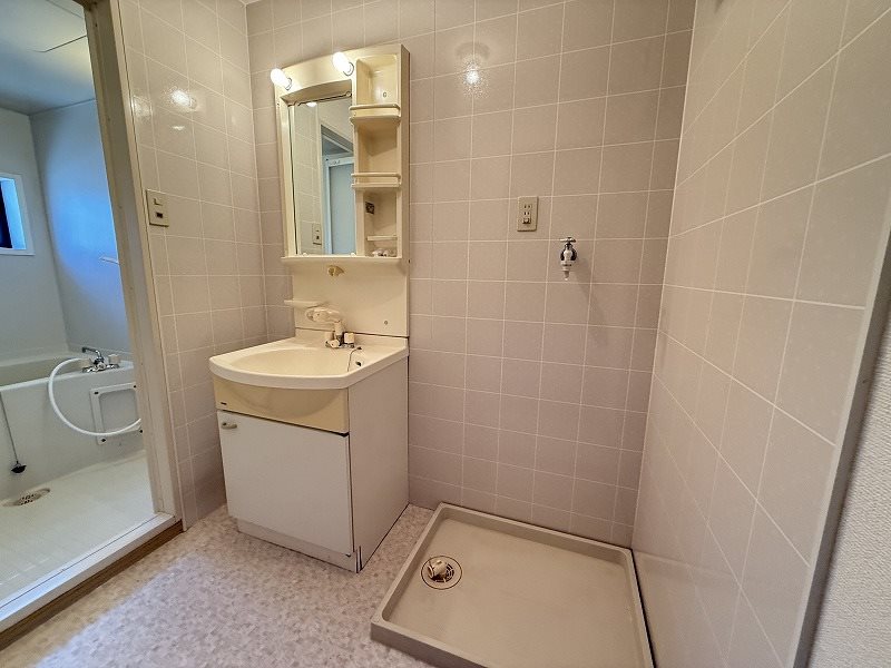 洗面設備　※掲載情報と物件の現況が異なる場合、現況を優先するものとしま