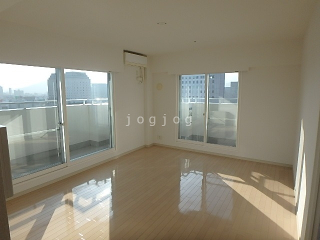 居室・リビング　同間取りタイプ別フロア参考写真