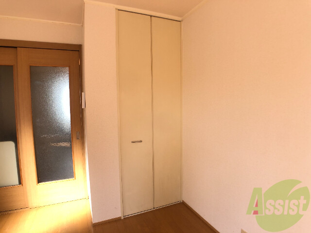 収納　クローゼットがありました。お洋服や荷物はここへ