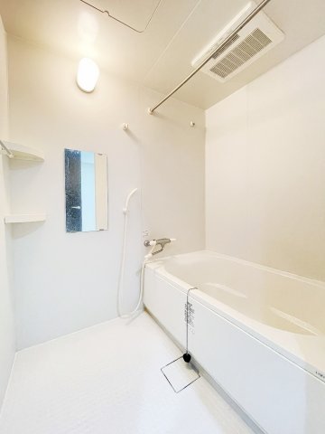 バス・シャワールーム　お風呂です