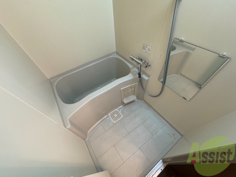 バス・シャワールーム　疲れを癒すには湯船でゆっくりするのが良いですよ。