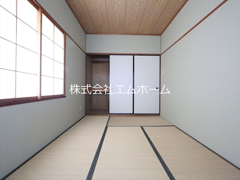 その他　和室6帖　収納充実してます