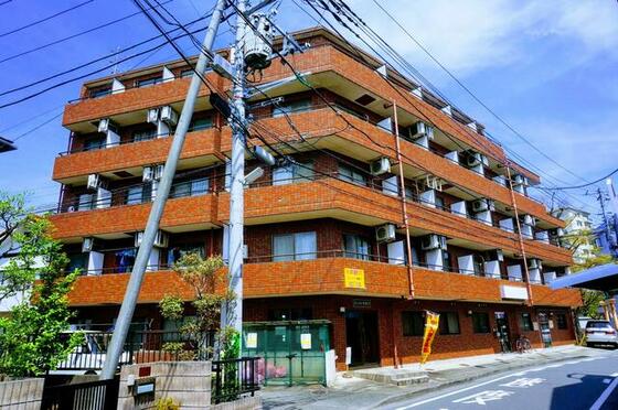 建物外観　駅近物件