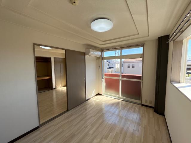 居室・リビング　洋室