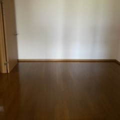 その他部屋・スペース　リビングから続く洋室！玄関からも入れるんですよ！