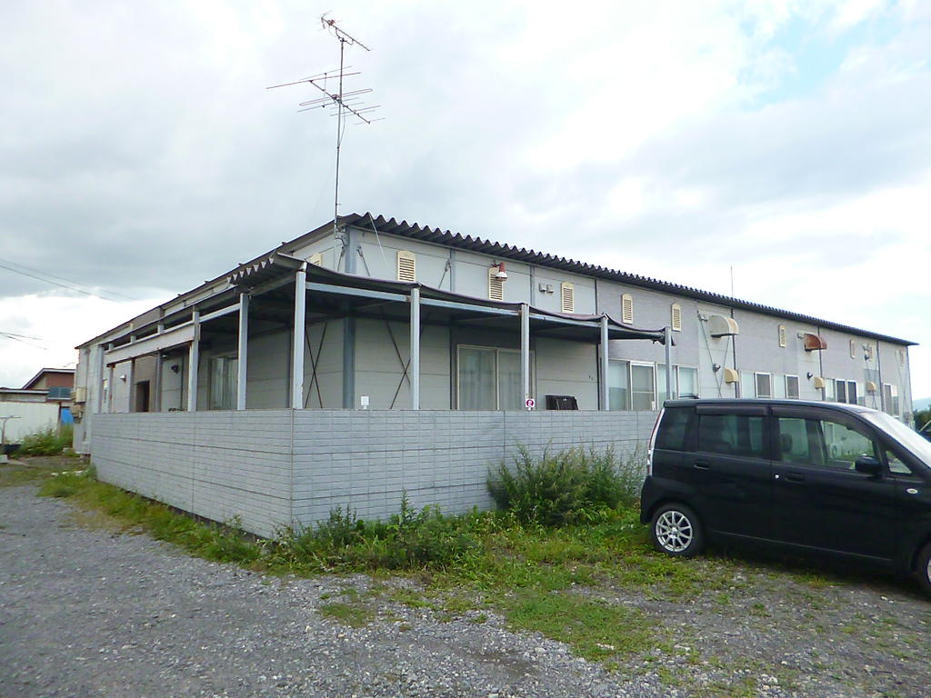 建物外観　隠れ家的なアパート。通りからは、全く見えません。