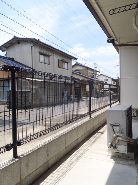 バルコニー　ベランダあり