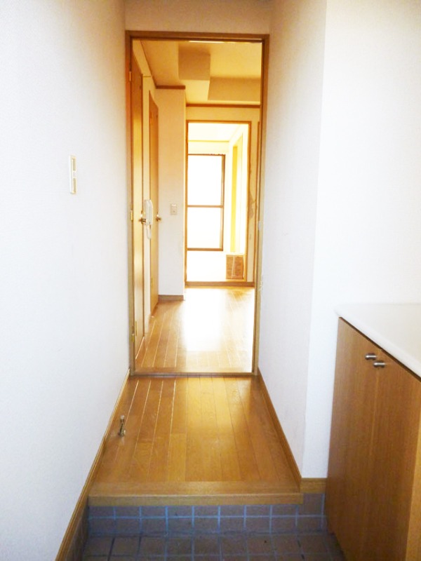 玄関　下駄箱付き☆