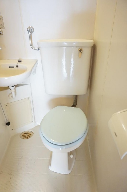 トイレ　トイレ