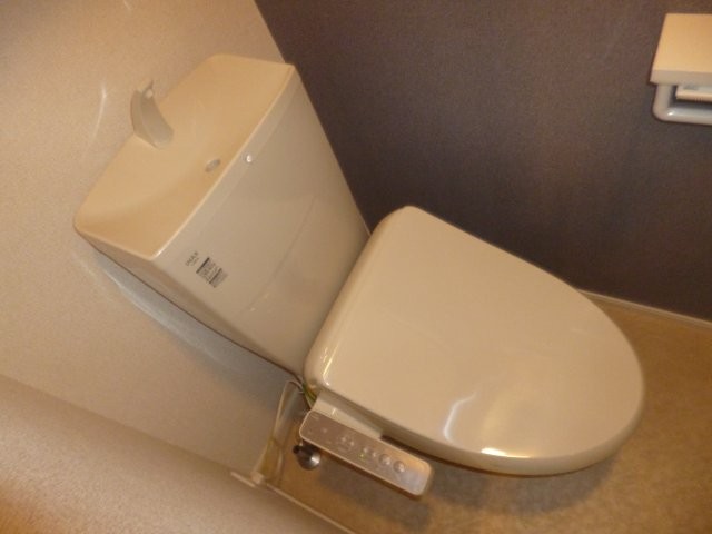 トイレ　ウォシュレット