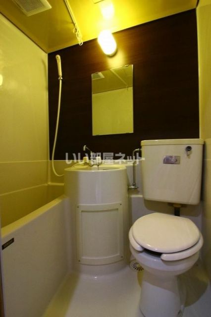 バス・シャワールーム