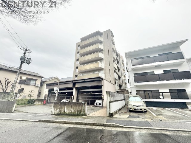 建物外観　敷地内駐輪場あり！