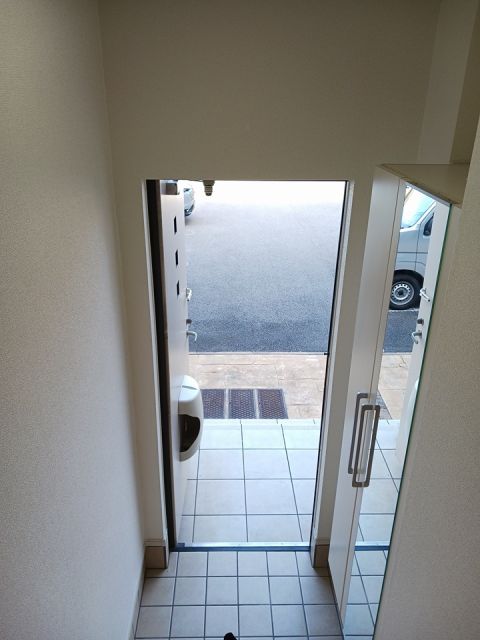 玄関