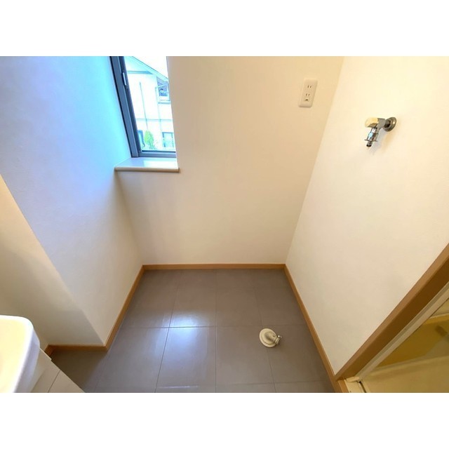 その他　室内洗濯機置き場