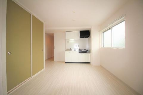 山崎第3マンション　居室・リビング　リビング