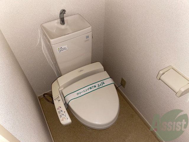 トイレ　トイレも広さ十分で、ゆったりできそうですね